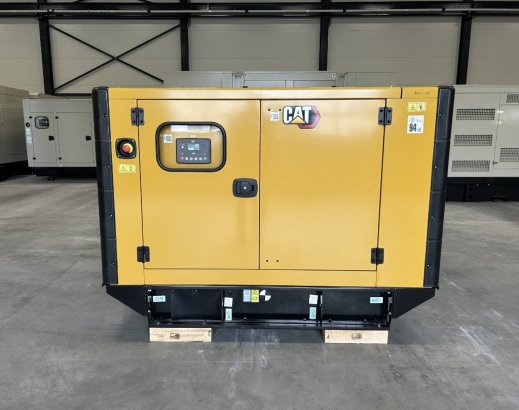 CAT DE33E0 - 33 kVA Generator - DPX-18004 DE33E0 - 33 kVA Generator - DPX-18004 2025 1 Generators