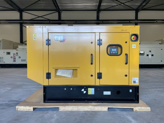 CAT DE22E3 - 22 kVA Generator - DPX-18003 DE22E3 - 22 kVA Generator - DPX-18003 2024 1 Generators