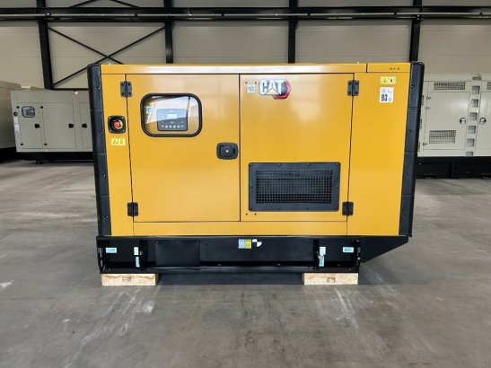 CAT DE88E0 - 88 kVA Generator - DPX-18012 DE88E0 - 88 kVA Generator - DPX-18012 2025 1 Generators image 56