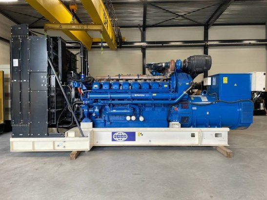 FG Wilson P2250-1 - 2250 kVA Genset - DPX-16034-O FG Wilson P2250-1 - 2250 kVA Genset - DPX-16034-O 2025 1 Generators imag...