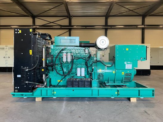 Cummins C900D5 - 900 kVA Surplus Genset - DPX-18527-O C900D5 - 900 kVA Surplus Genset - DPX-18527-O 2022 2 Generators imag...