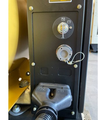 CAT C7.1 - 148kVA marine genset StageV - DPX-18270 C7.1 - 148kVA marine genset StageV - DPX-18270 2024 1 Generators image 10