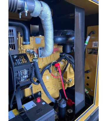 CAT DE22E3 - 22 kVA Generator - DPX-18003 DE22E3 - 22 kVA Generator - DPX-18003 2024 1 Generators image 40