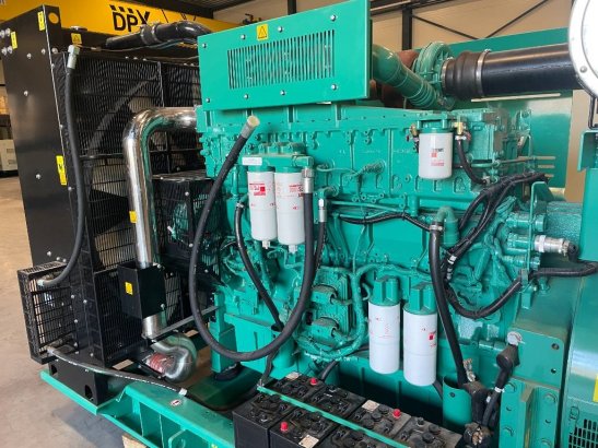 Cummins C900D5 - 900 kVA Surplus Genset - DPX-18527-O C900D5 - 900 kVA Surplus Genset - DPX-18527-O 2022 2 Generators imag...
