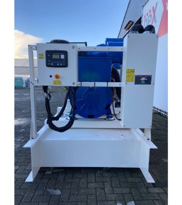 Heavy machinery product image - Image 12 of 15