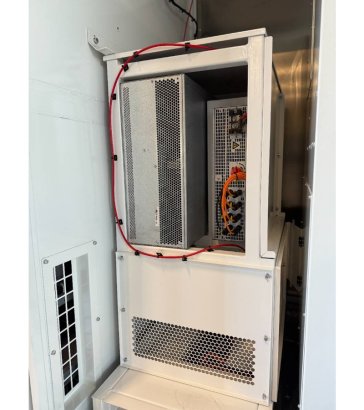 PES100 Hybrid Energy System - 125 kVA - 115.2 kWh PES100 Hybrid Energy System - 125 kVA - 115.2 kWh 2025 1 Generators imag...