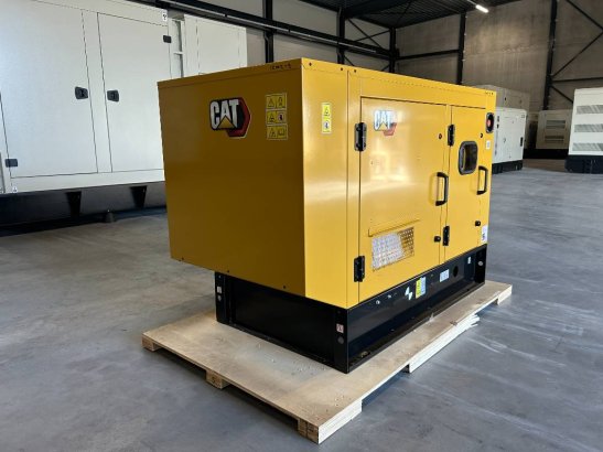 CAT DE18E3 - 18 kVA Generator - DPX-18002 DE18E3 - 18 kVA Generator - DPX-18002 2024 1 Generators image 2