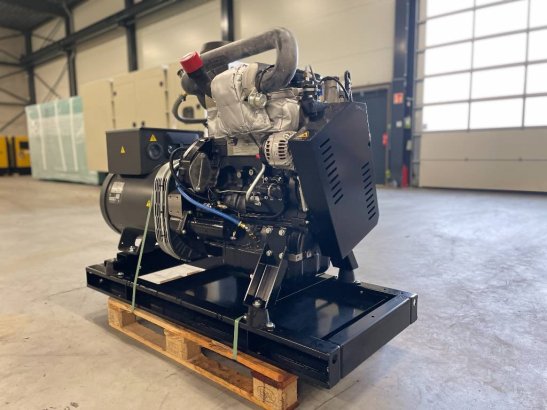 JCB 448TGWA-72 - 80kVA marine genset St-5 - DPX-22002 448TGWA-72 - 80kVA marine genset St-5 - DPX-22002 2025 1 Generators ...