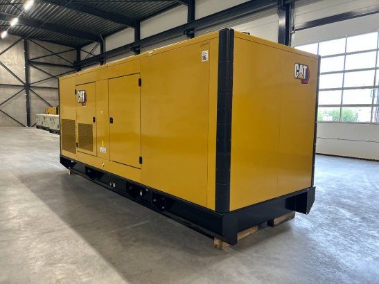 CAT DE715E0 - 715kVA Generator - DPX-18030 DE715E0 - 715kVA Generator - DPX-18030 2025 1 Generators image 3