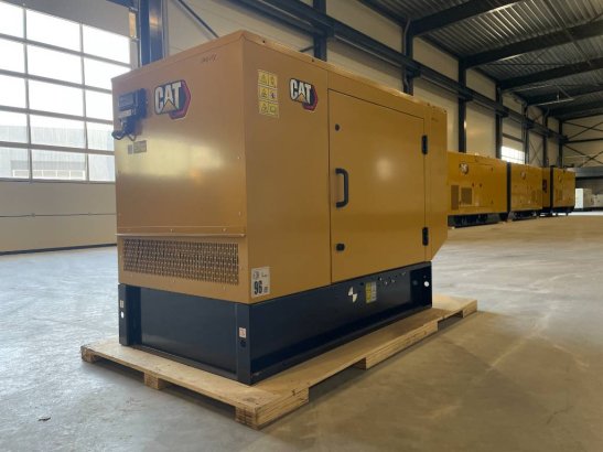 CAT DE22E3 - 22 kVA Generator - DPX-18003 DE22E3 - 22 kVA Generator - DPX-18003 2024 1 Generators image 4