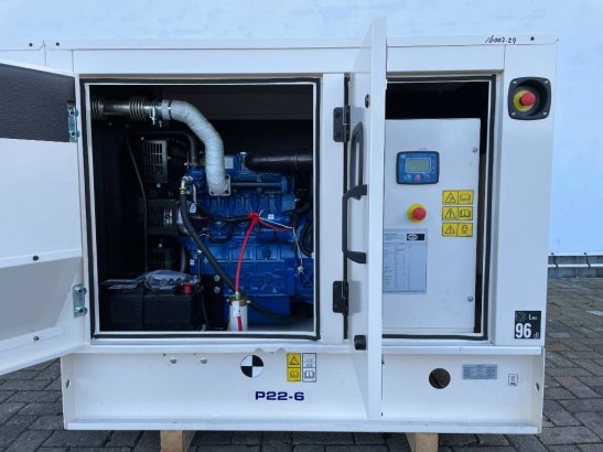 FG Wilson P22-6 - 22 kVA SilentGenset - DPX-16002 FG Wilson P22-6 - 22 kVA SilentGenset - DPX-16002 2026 1 Generators image 4