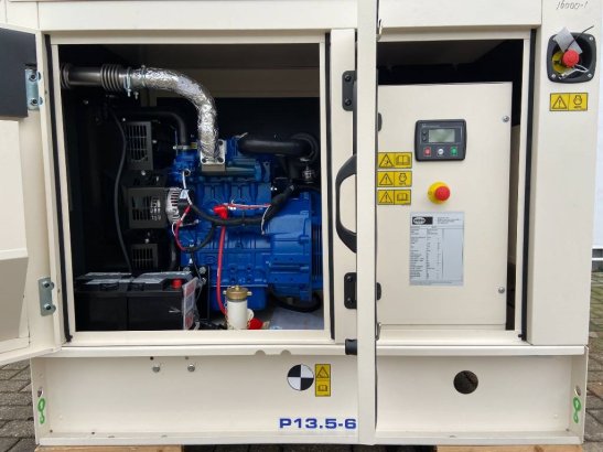 FG Wilson P13.5-6 - 13.5 kVA Genset - DPX-16000 FG Wilson P13.5-6 - 13.5 kVA Genset - DPX-16000 2025 1 Generators image 24
