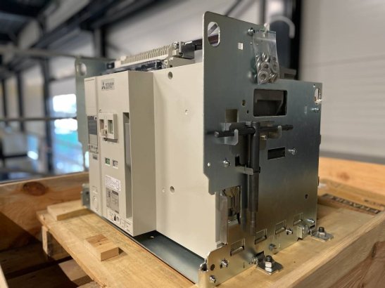Heavy machinery product image - Image 5 of 28