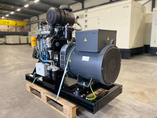 JCB 448TGWA-72 - 80kVA marine genset St-5 - DPX-22002 448TGWA-72 - 80kVA marine genset St-5 - DPX-22002 2025 1 Generators ...