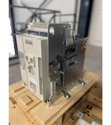 Heavy machinery product image - Image 13 of 32