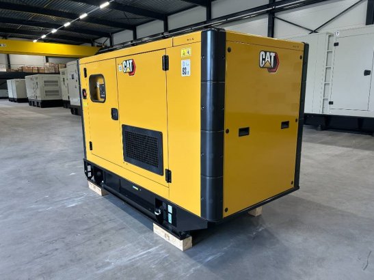 CAT DE88E0 - 88 kVA Generator - DPX-18012 DE88E0 - 88 kVA Generator - DPX-18012 2025 1 Generators image 45