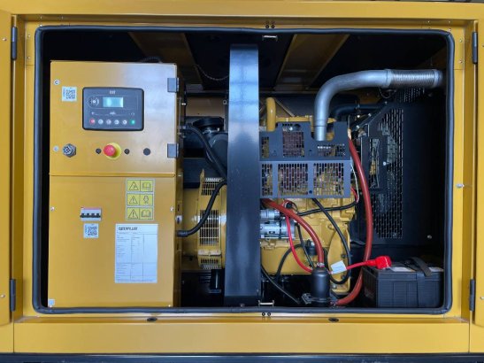 CAT DE65E0 - 65 kVA Generator - DPX-18010 DE65E0 - 65 kVA Generator - DPX-18010 2025 1 Generators image 6