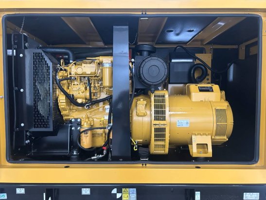 CAT DE110E2 - Generator - DPX-18014 DE110E2 - Generator - DPX-18014 2026 1 Generators image 7