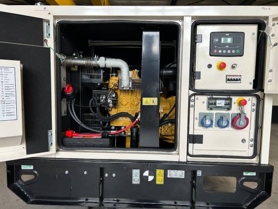 CAT XQP20 - Generator 20 kVA Stage V - DPX-18121 XQP20 - Generator 20 kVA Stage V - DPX-18121 2025 1 Generators image 7