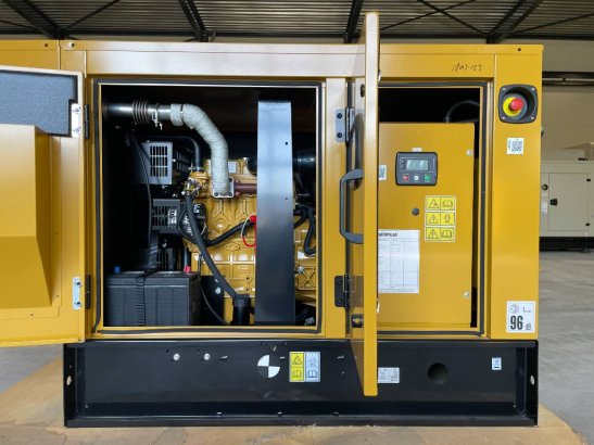 CAT DE22E3 - 22 kVA Generator - DPX-18003 DE22E3 - 22 kVA Generator - DPX-18003 2024 1 Generators image 37