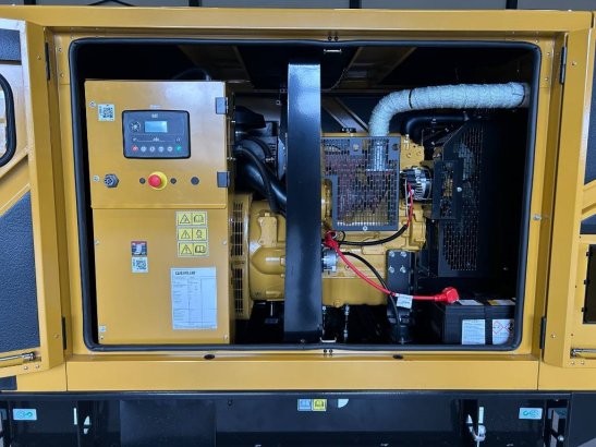 CAT DE88E0 - 88 kVA Generator - DPX-18012 DE88E0 - 88 kVA Generator - DPX-18012 2025 1 Generators image 63
