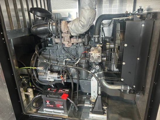 Iveco NEF45SM1A - 66 kVA Genset SuperSilent - DPX-21028 Iveco NEF45SM1A - 66 kVA Genset SuperSilent - DPX-21028 2026 1 Gen...