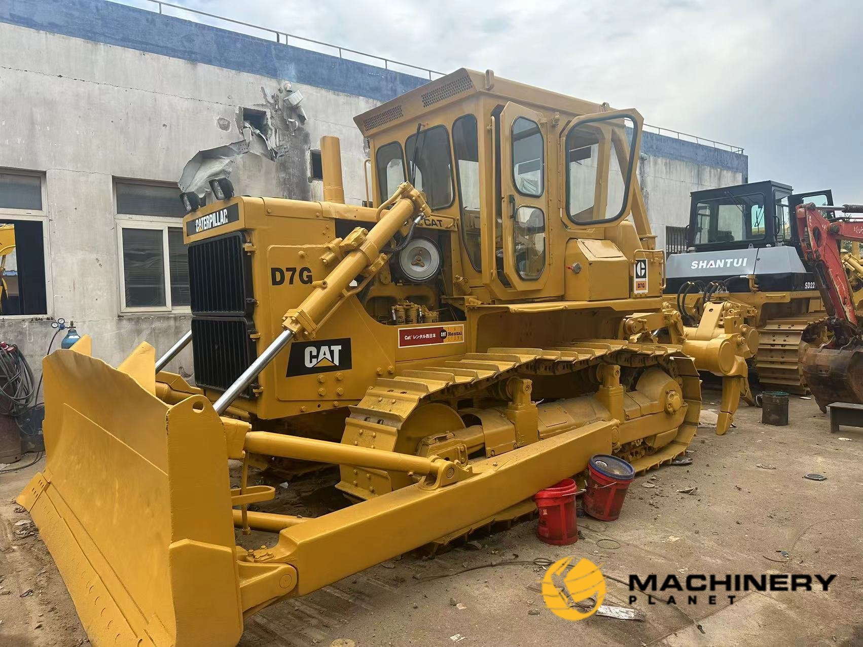 D7G Caterpillar Original Used Crawler Bulldozer LOW PRICE image