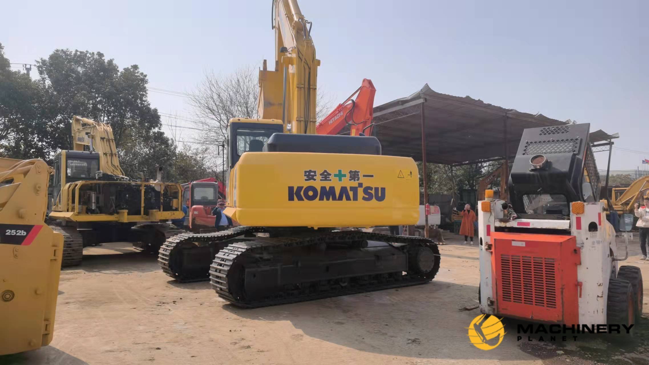 PC300-7 Komatsu made in Japan good condition image