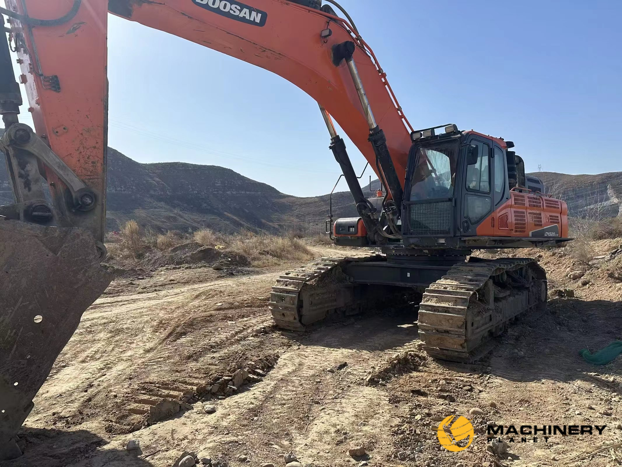 DOOSAN DH520LC-9C 52 TONS Used Crawler Excavator Hot Sale image