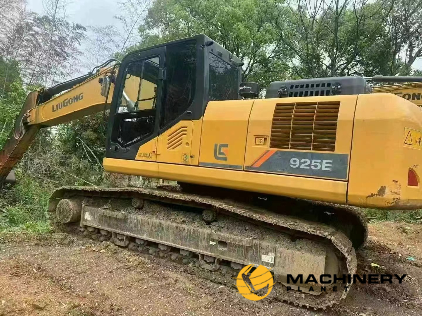 LIUGONG CLG925E Crawler Excavator High Quality image