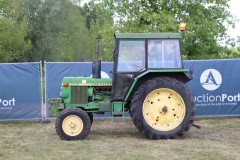 Tractor John Deere 2130 Diesel 1976 (Marge)