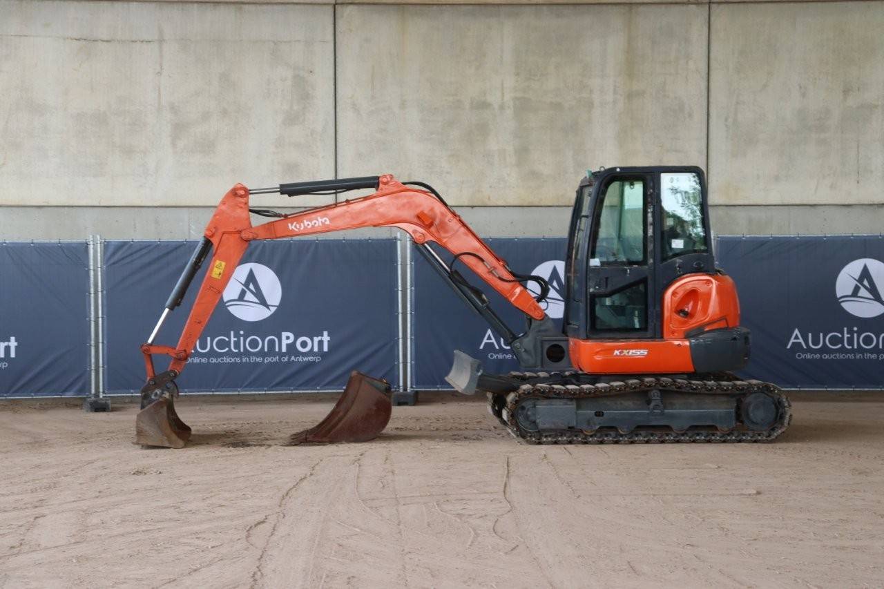 Crawler excavator Kubota KX155-5 Diesel image