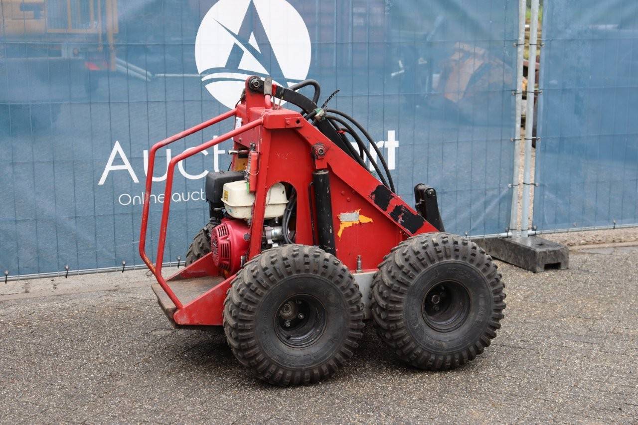 Skid steer loader 0135ML0204 Gasoline image