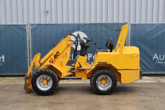 Articulated loader Giant V451T Diesel 2005