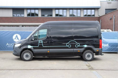Mercedes-Benz eSprinter KA L2H2 Electric Van 2022