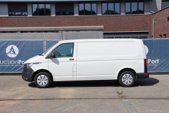Box car Volkswagen T6 Transporter Diesel 2024