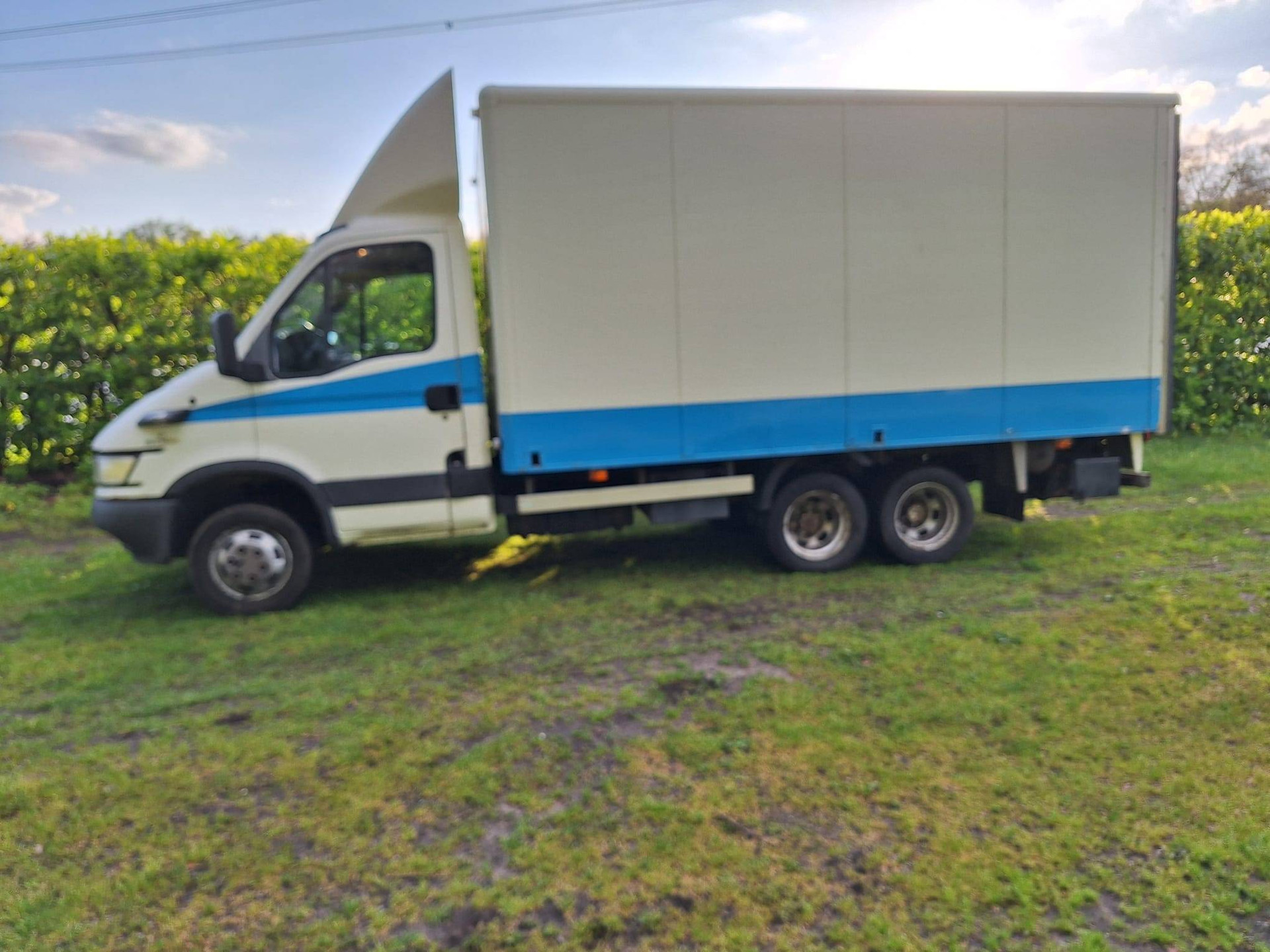 Van Iveco Daily 40c14 Diesel 2005 image