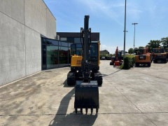 Midi excavator Volvo EC55B Diesel 2012