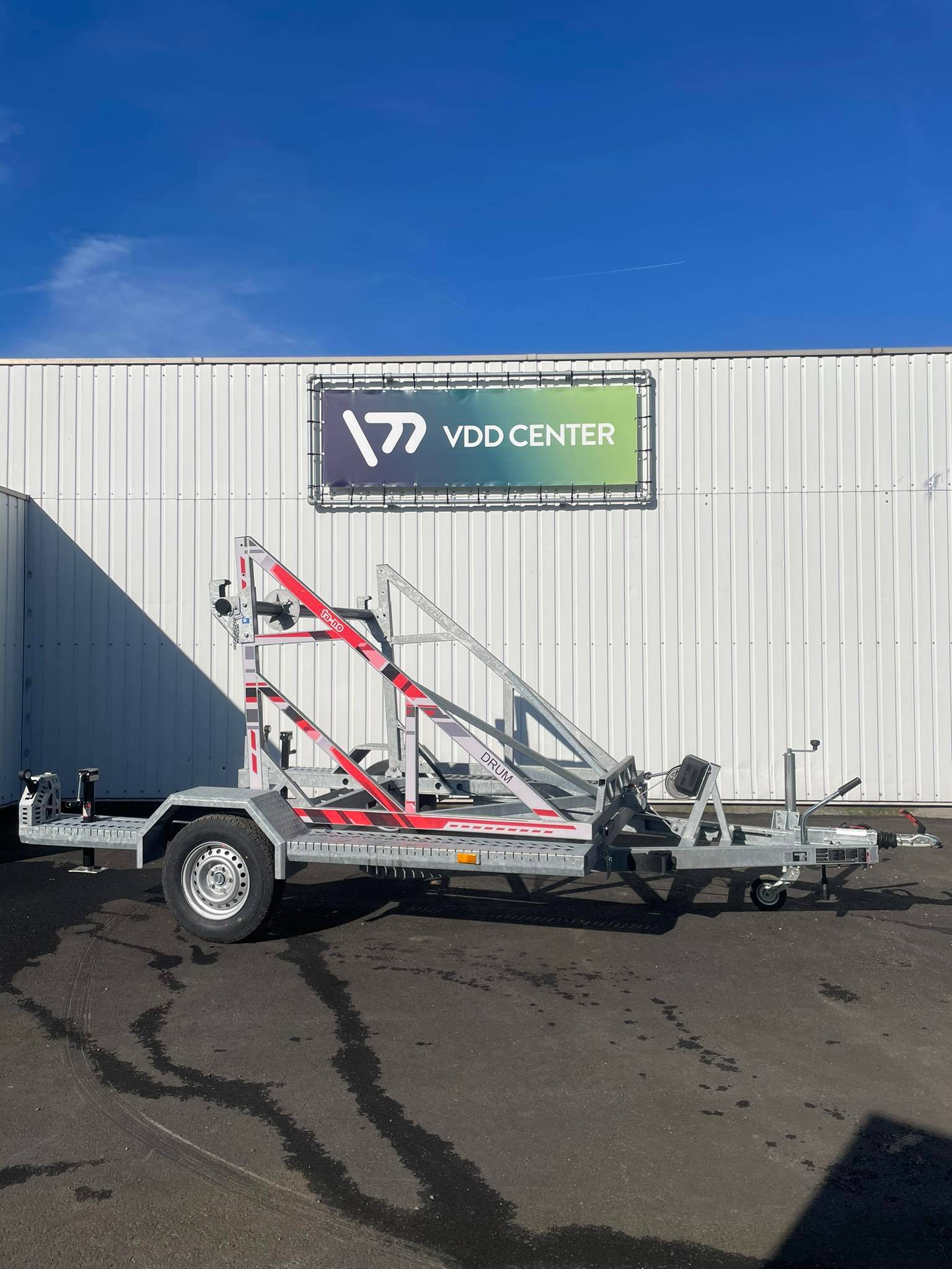 Cable reel trailer Tano