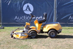 Riding mower Stiga P901 Petrol 2006