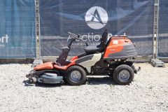 Husqvarna Model 422Ts AWD Petrol Riding Mower