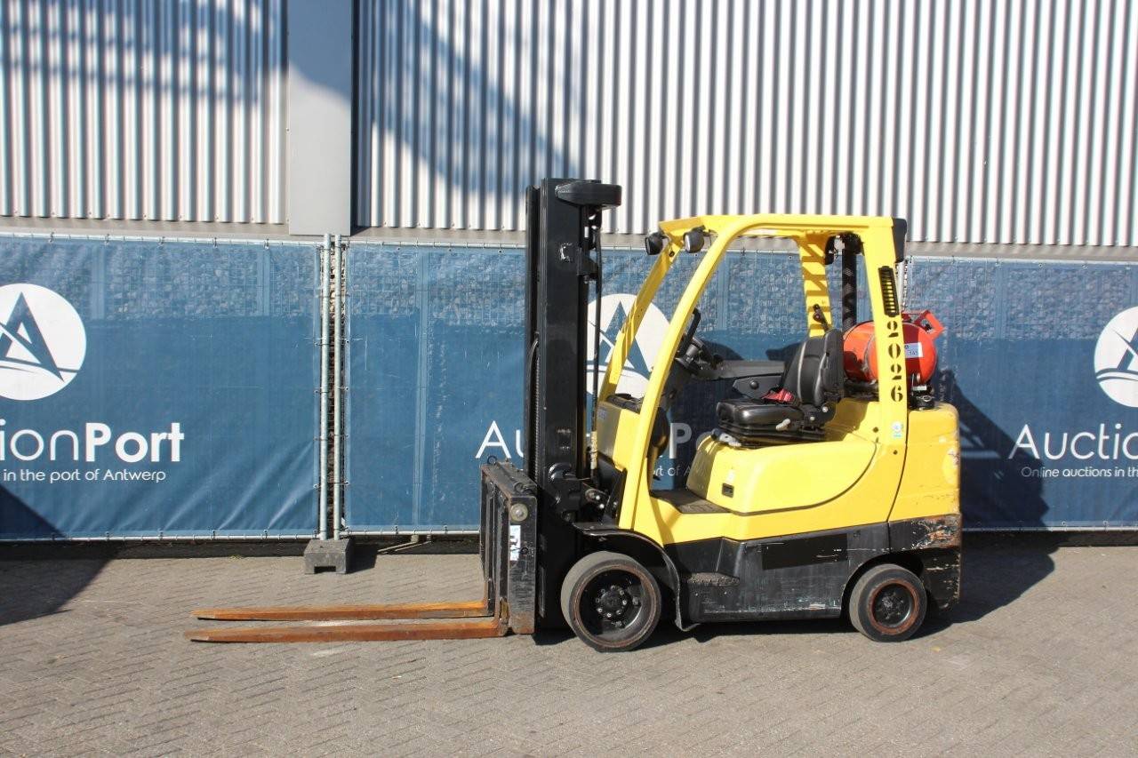 Forklift Hyster S3.0FT LPG 2500kg 4.92m 2020 image