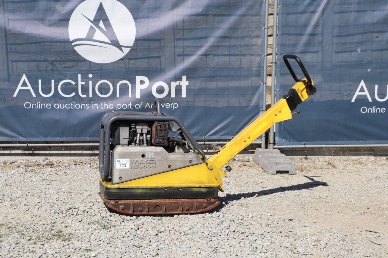 Vibratory plate Wacker Neuson DPU5545 Diesel 2016 image