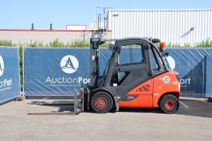 Forklift Linde H30D-02 Diesel 3000kg 4.6m 2019