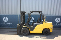 Forklift Hyundai 50DA-9A Diesel 5000kg 2015