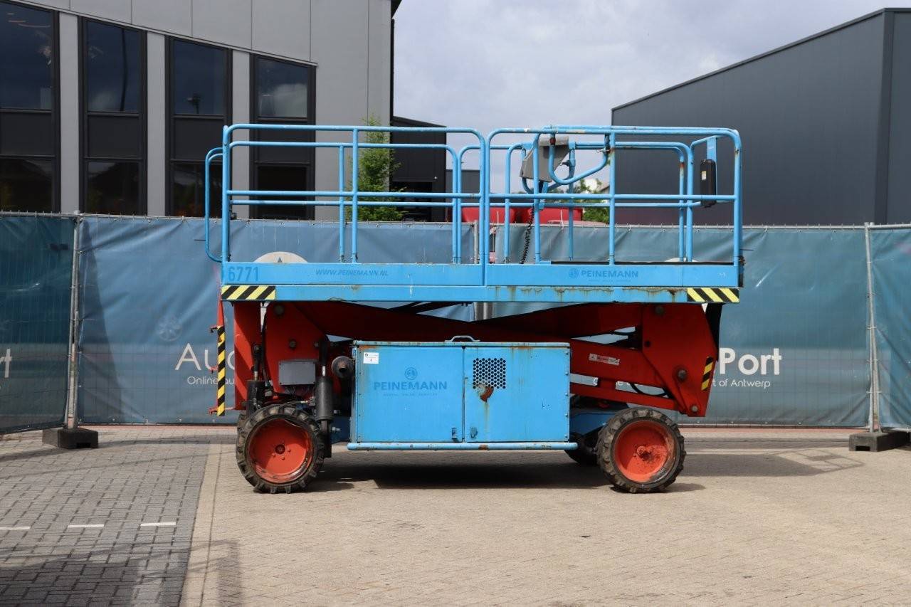 Articulating boom lift UpRight SL26SL Diesel 7.93m 2008 image