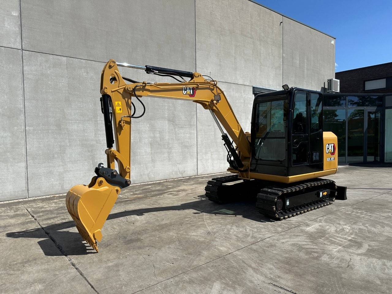 Crawler excavator Caterpillar 305.5E2 Diesel 2018 image