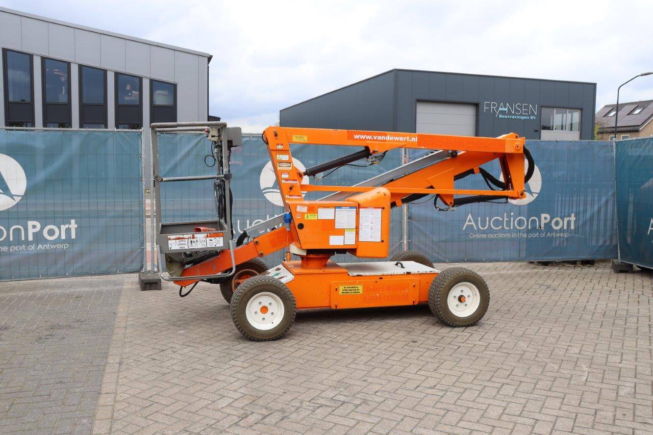 Nifty HR12 NE Electric Articulated Boom Lift 12.2m 2010 image