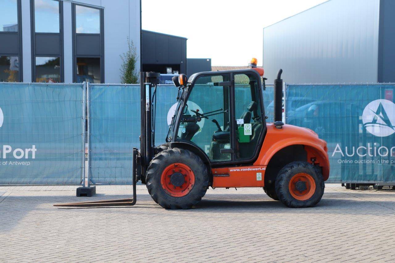 Rough terrain forklift Ausa C250HX4 Diesel 6000kg 2016 image