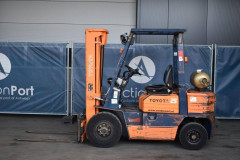 Forklift Toyota 42-5FGF25 LPG 2500kg